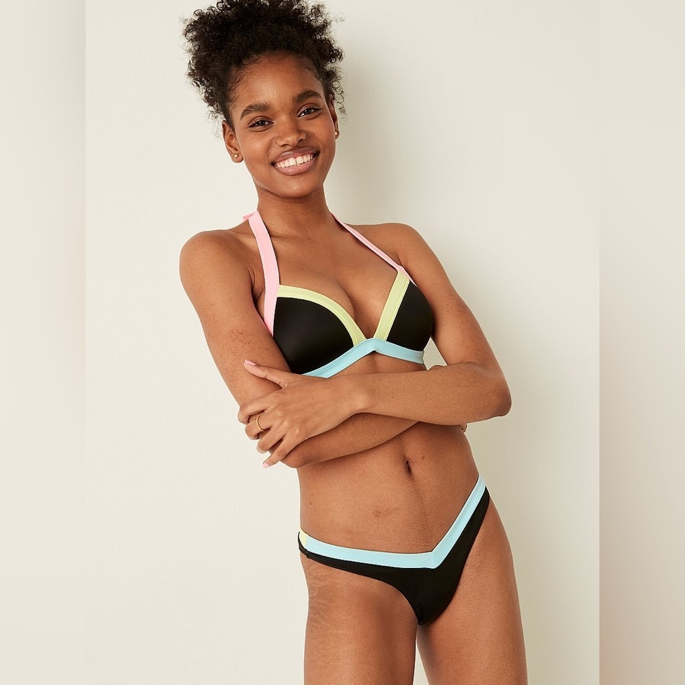 Victoria Secret Bikini - Picture 3 of 4